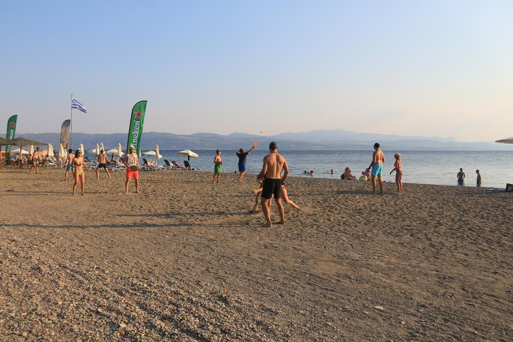 Akrogiali Beach Rooms Amarynthos Exterior photo